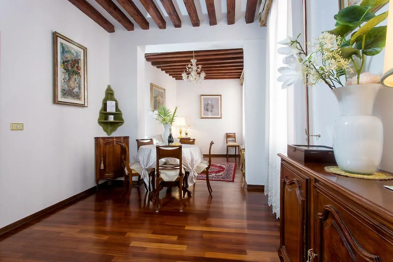 Residenza Calle Larga San Marco Venecia Italia