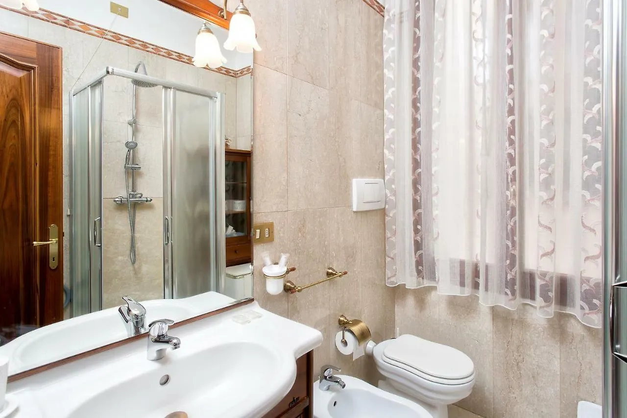 アパート Residenza Calle Larga San Marco ヴェネツィア イタリア