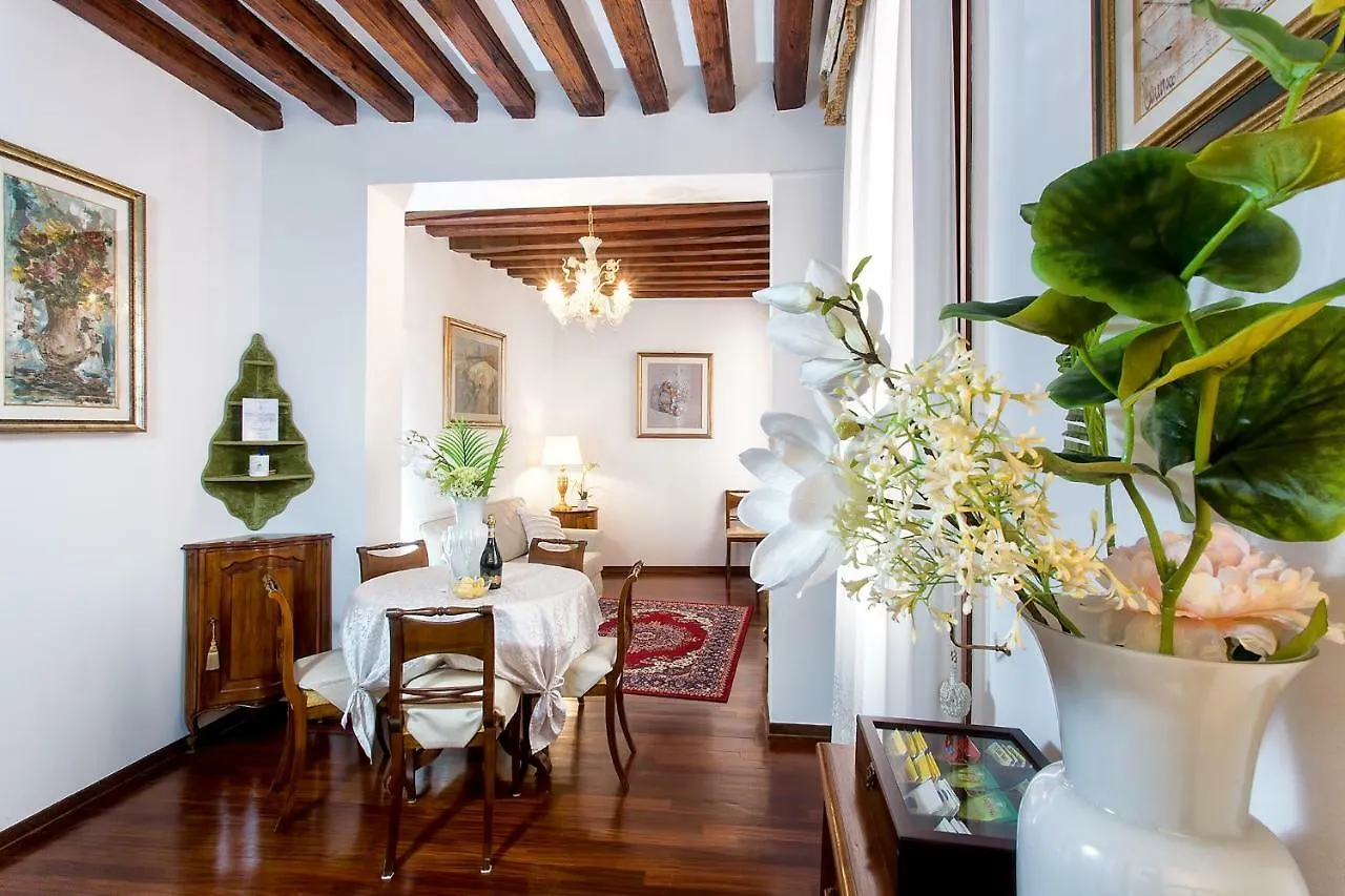 Residenza Calle Larga San Marco Venice